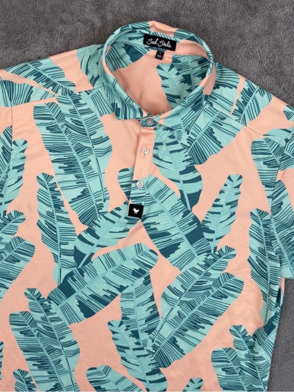 Brand: Bad Birdie
Item: Golf polo shirt with button placket
Gender/Size: men L